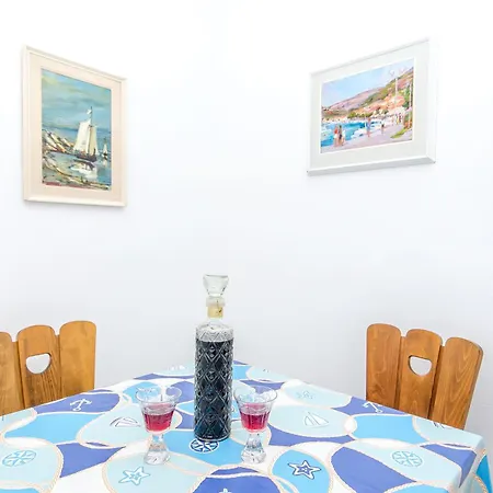 Smiljana Apartment *