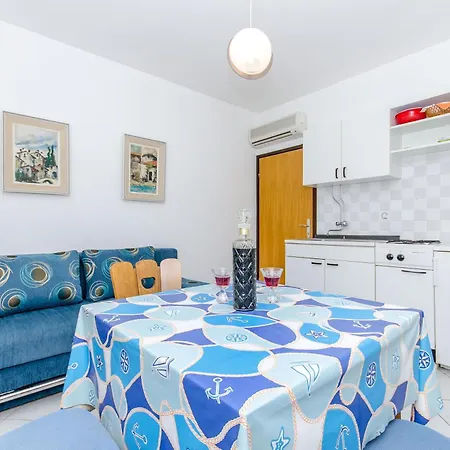 Apartment Smiljana *